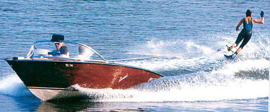 Boesch 560 Competition (Runabout)