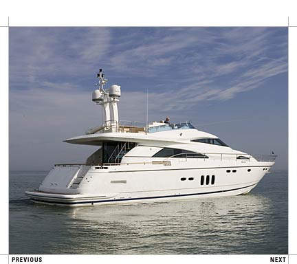 Fairline Squadron 66 (Fly / Motor Yacht)