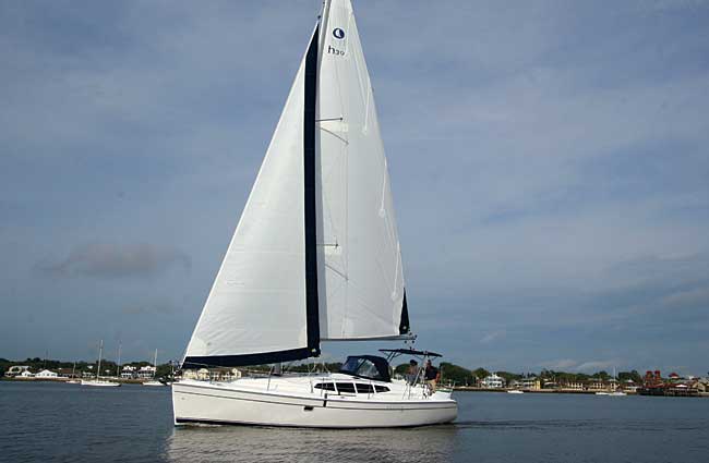 Hunter 39 (Sailing Yacht)