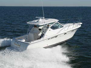 Tiara Yachts 3000 Open (Power Boat)