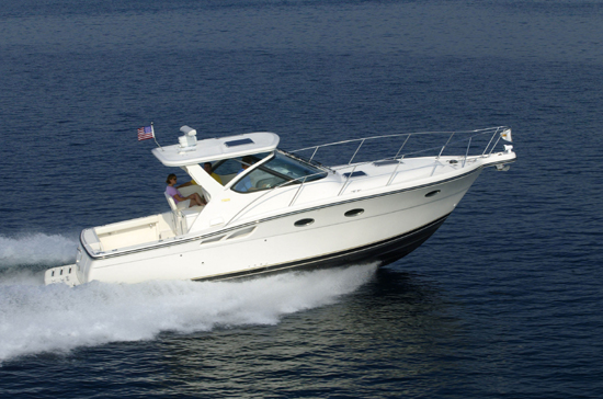 Tiara Yachts 3200 Open (Power Boat)