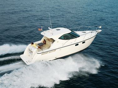 Tiara Yachts 3500 Sovran (Power Boat)
